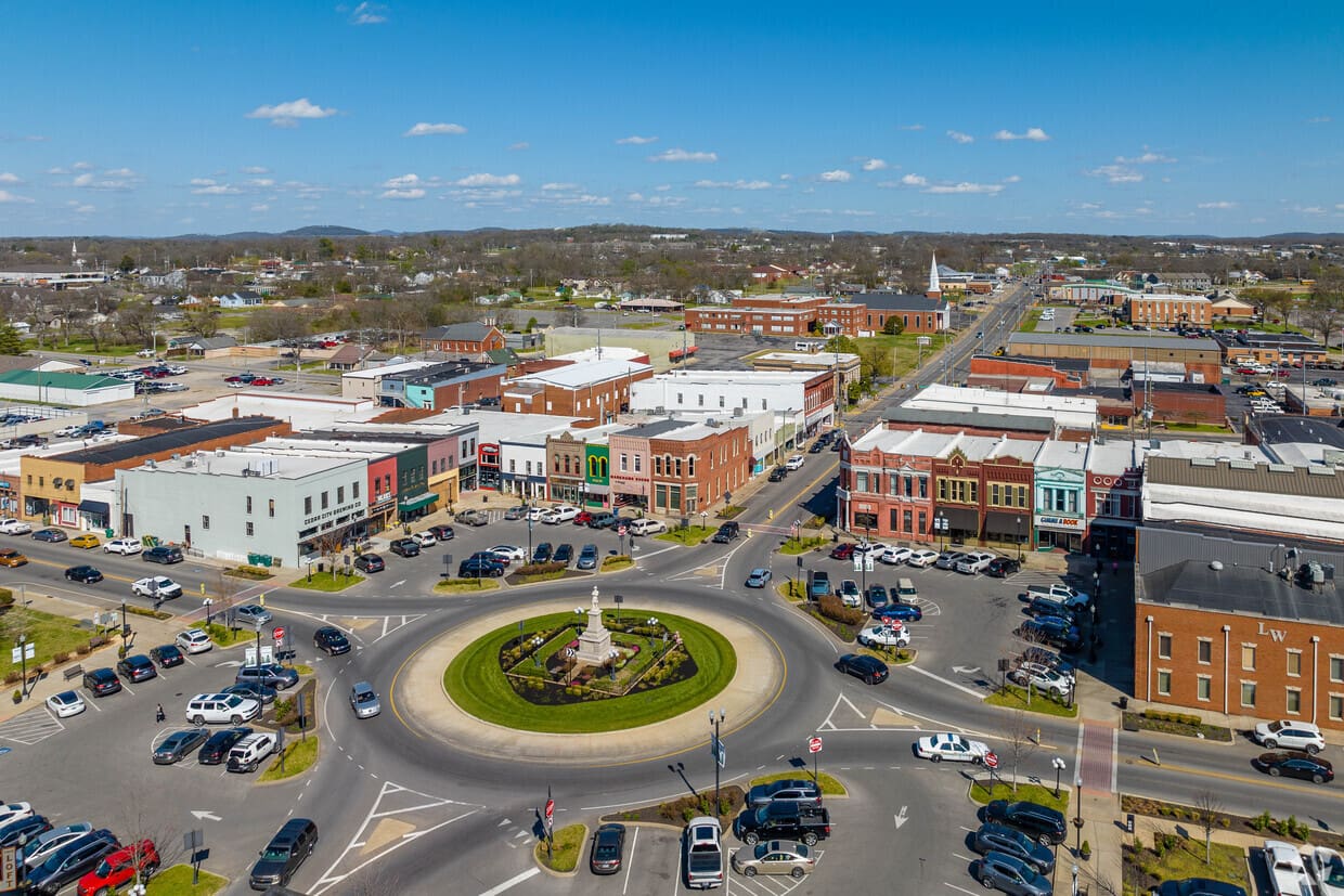 Lebanon Tennessee cityscape