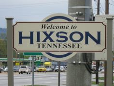 Hixson Tennessee shopping and commercial district near Chattanooga
