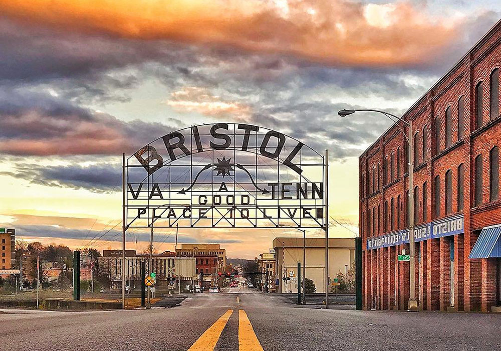 State Street sign in downtown Bristol Tennessee Virginia border