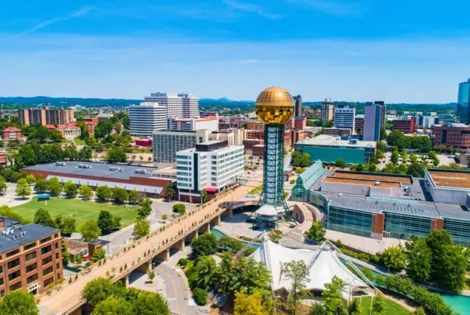 Knoxville Tennessee skyline and Tennessee River